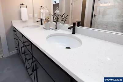 2029 NW Century Dr, Corvallis, OR 97330 - Photo 29