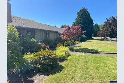 2814 NW 29th St, Corvallis, OR 97330 - Photo 3