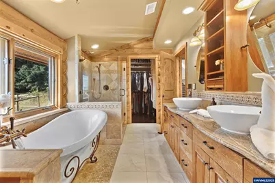 25148 Smittys Pl, Monroe, OR 97456 - Photo 3