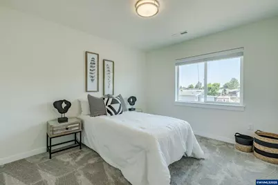 735 Periander Wy, Harrisburg, OR 97446 - Photo 17