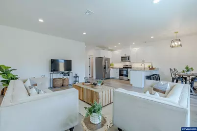 735 Periander Wy, Harrisburg, OR 97446 - Photo 7