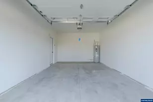 735 Periander Wy, Harrisburg, OR 97446 - Photo 23