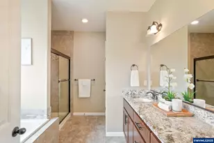 2253 Summit Dr, Albany, OR 97321 - Photo 35