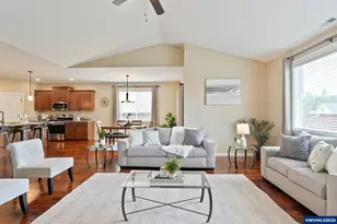 2253 Summit Dr, Albany, OR 97321 - Photo 21