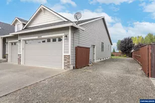 2253 Summit Dr, Albany, OR 97321 - Photo 5