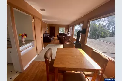 1715 NW 35th Pl, Lincoln City, OR 97367 - Photo 15