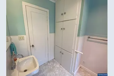 1715 NW 35th Pl, Lincoln City, OR 97367 - Photo 29