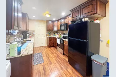 1408 Brenner St NE, Salem, OR 97301 - Photo 5