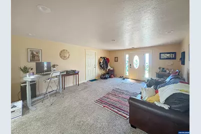 1408 Brenner St NE, Salem, OR 97301 - Photo 9