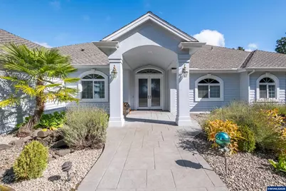 1920 Cochrane Ln, Dallas, OR 97338 - Photo 5