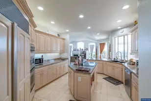 1920 Cochrane Ln, Dallas, OR 97338 - Photo 13