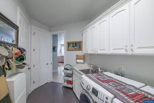 1920 Cochrane Ln, Dallas, OR 97338 - Photo 11