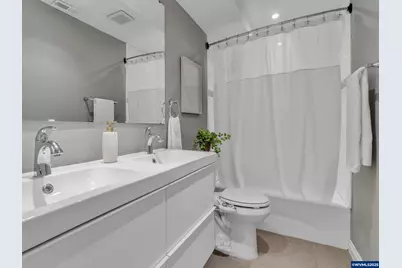 4201 Wadsworth Ln SE, Salem, OR 97317 - Photo 13