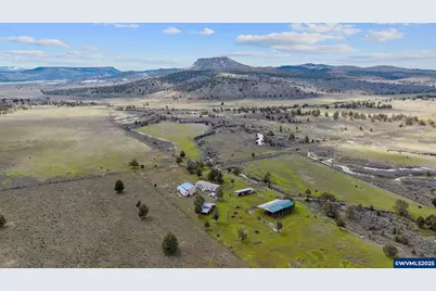 33800 Tackman Rd, Prineville, OR 97754 - Photo 1