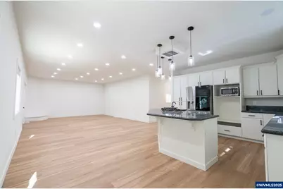 13550 SE Clatstop St, Happy Valley, OR 97086 - Photo 19