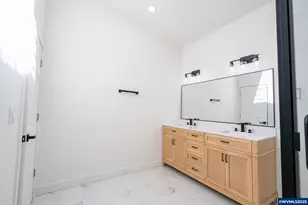 13550 SE Clatstop St, Happy Valley, OR 97086 - Photo 31