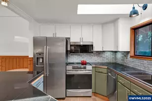 36834 Happy Hollow Rd, Blodgett, OR 97326 - Photo 15