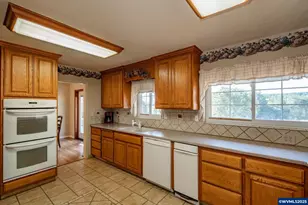 27467 Fern Ridge Rd, Sweet Home, OR 97386 - Photo 9