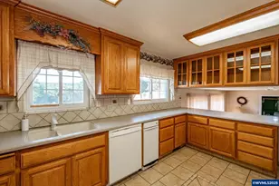 27467 Fern Ridge Rd, Sweet Home, OR 97386 - Photo 11