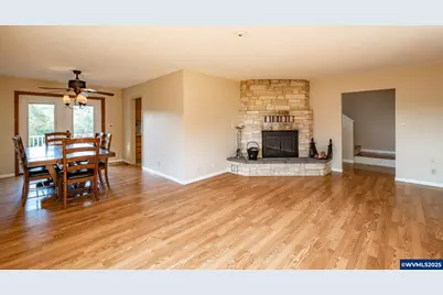 27467 Fern Ridge Rd, Sweet Home, OR 97386 - Photo 5