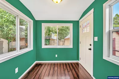 1425 17th St NE, Salem, OR 97301 - Photo 13