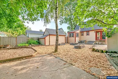 1425 17th St NE, Salem, OR 97301 - Photo 31