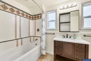 1425 17th St NE, Salem, OR 97301 - Photo 17