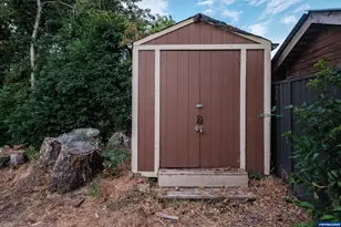 1230 NW 13th St, Corvallis, OR 97330 - Photo 49