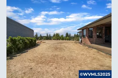 6593 Rippling Brook Dr SE, Salem, OR 97317 - Photo 27