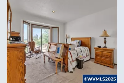 6593 Rippling Brook Dr SE, Salem, OR 97317 - Photo 19