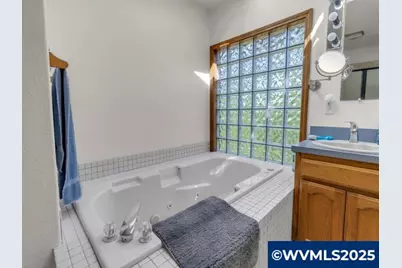 6593 Rippling Brook Dr SE, Salem, OR 97317 - Photo 23