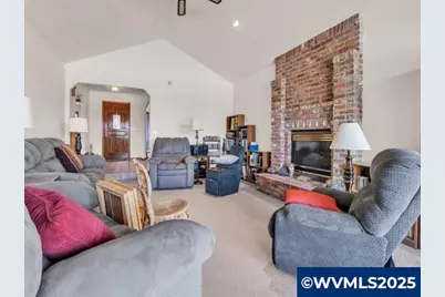 6593 Rippling Brook Dr SE, Salem, OR 97317 - Photo 7