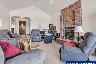 6593 Rippling Brook Dr SE, Salem, OR 97317 - Photo 7