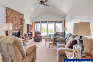 6593 Rippling Brook Dr SE, Salem, OR 97317 - Photo 5