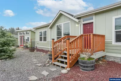 40213 N Dogwood Rd, Mill City, OR 97360 - Photo 3