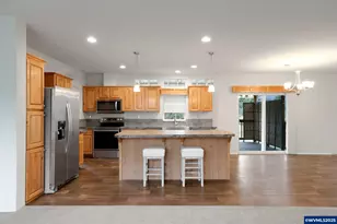 40213 N Dogwood Rd, Mill City, OR 97360 - Photo 7