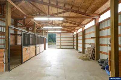 40213 N Dogwood Rd, Mill City, OR 97360 - Photo 3