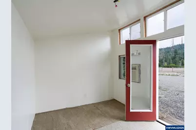 40213 N Dogwood Rd, Mill City, OR 97360 - Photo 43