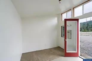 40213 N Dogwood Rd, Mill City, OR 97360 - Photo 43