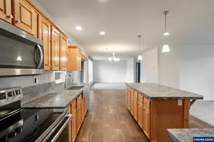 40213 N Dogwood Rd, Mill City, OR 97360 - Photo 13