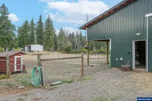40213 N Dogwood Rd, Mill City, OR 97360 - Photo 37