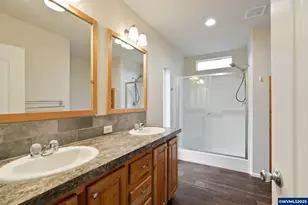 40213 N Dogwood Rd, Mill City, OR 97360 - Photo 15