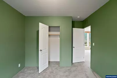 40213 N Dogwood Rd, Mill City, OR 97360 - Photo 23