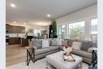 1491 Foxglove St St, Woodburn, OR 97071 - Photo 11