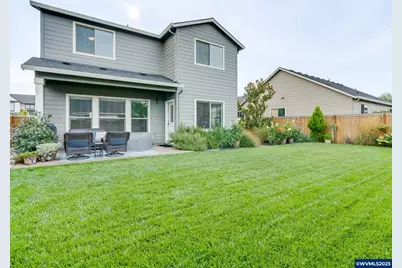 1491 Foxglove St St, Woodburn, OR 97071 - Photo 27