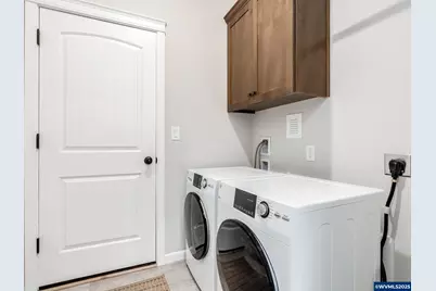 1491 Foxglove St St, Woodburn, OR 97071 - Photo 15