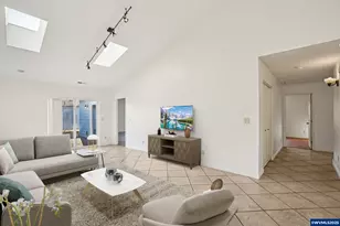 475 I St, Independence, OR 97351 - Photo 5