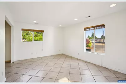 475 I St, Independence, OR 97351 - Photo 19