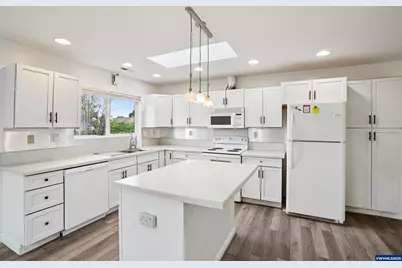 475 I St, Independence, OR 97351 - Photo 11