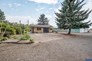 35628 Knox Butte Rd E, Albany, OR 97322 - Photo 35